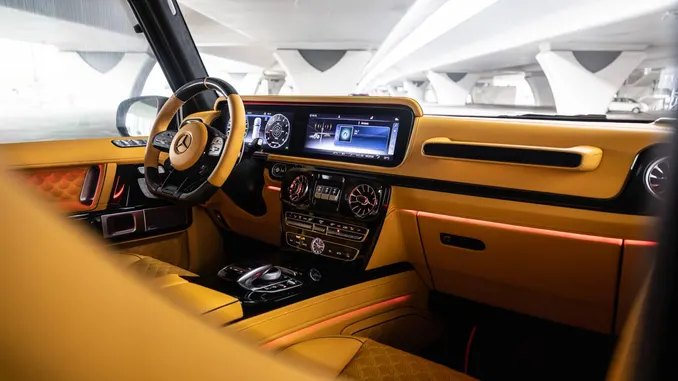 Mercedes G800 Brabus Black Gloss