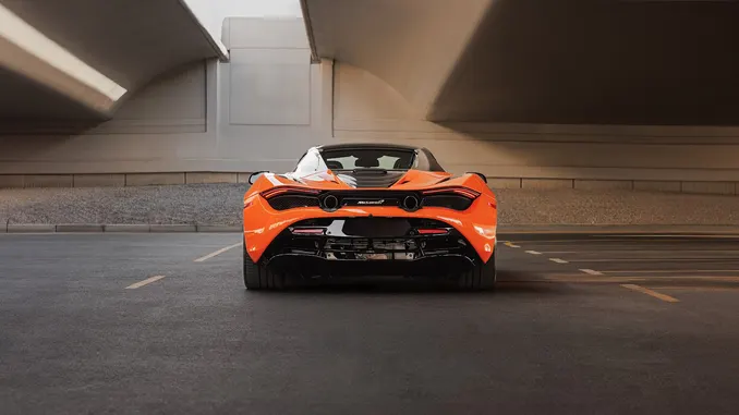 McLaren 720S Orange