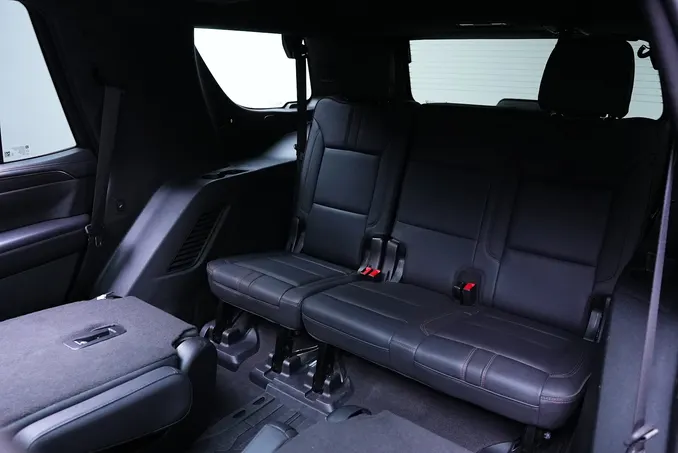 Chevrolet Tahoe Black