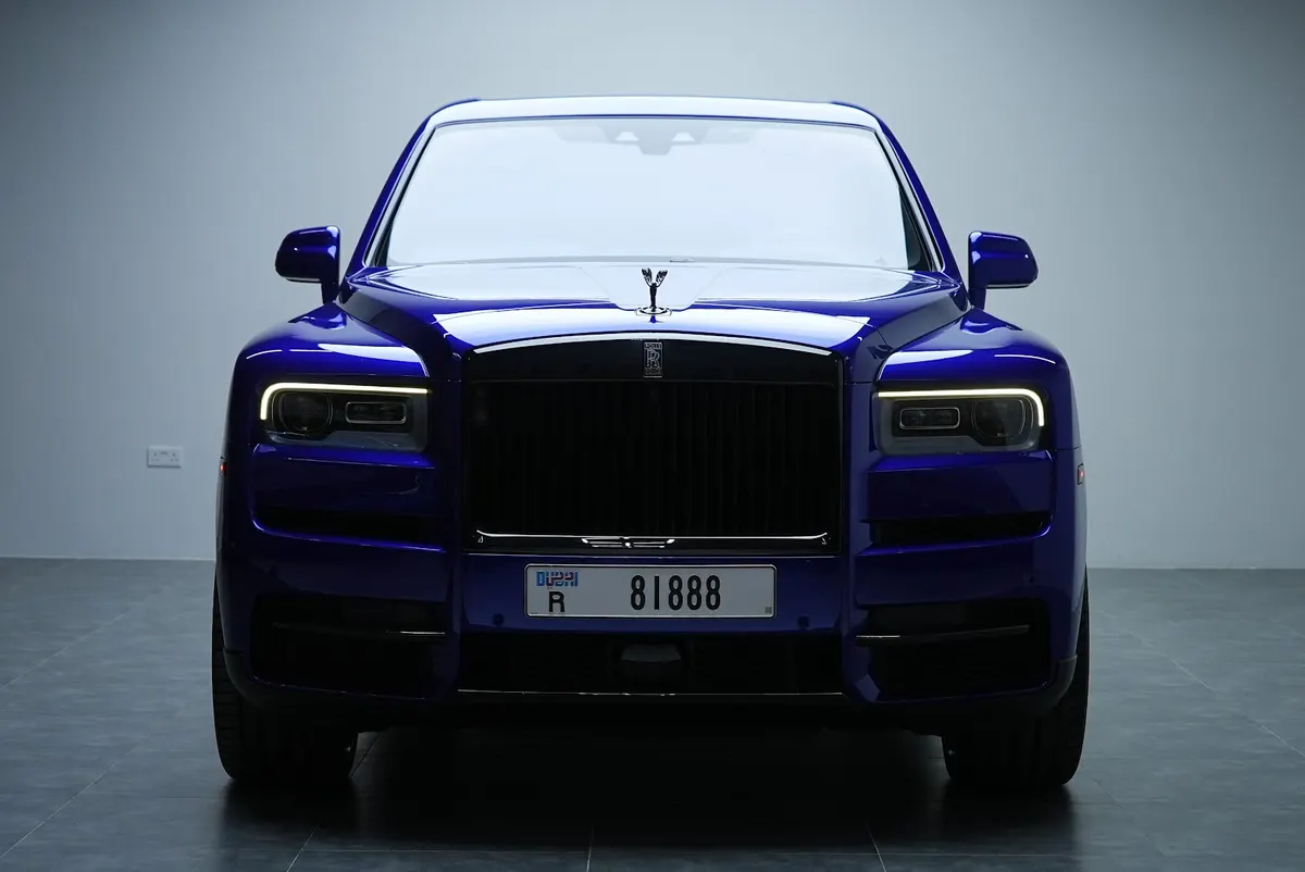Rolls-Royce Cullinan Black Badge Blue