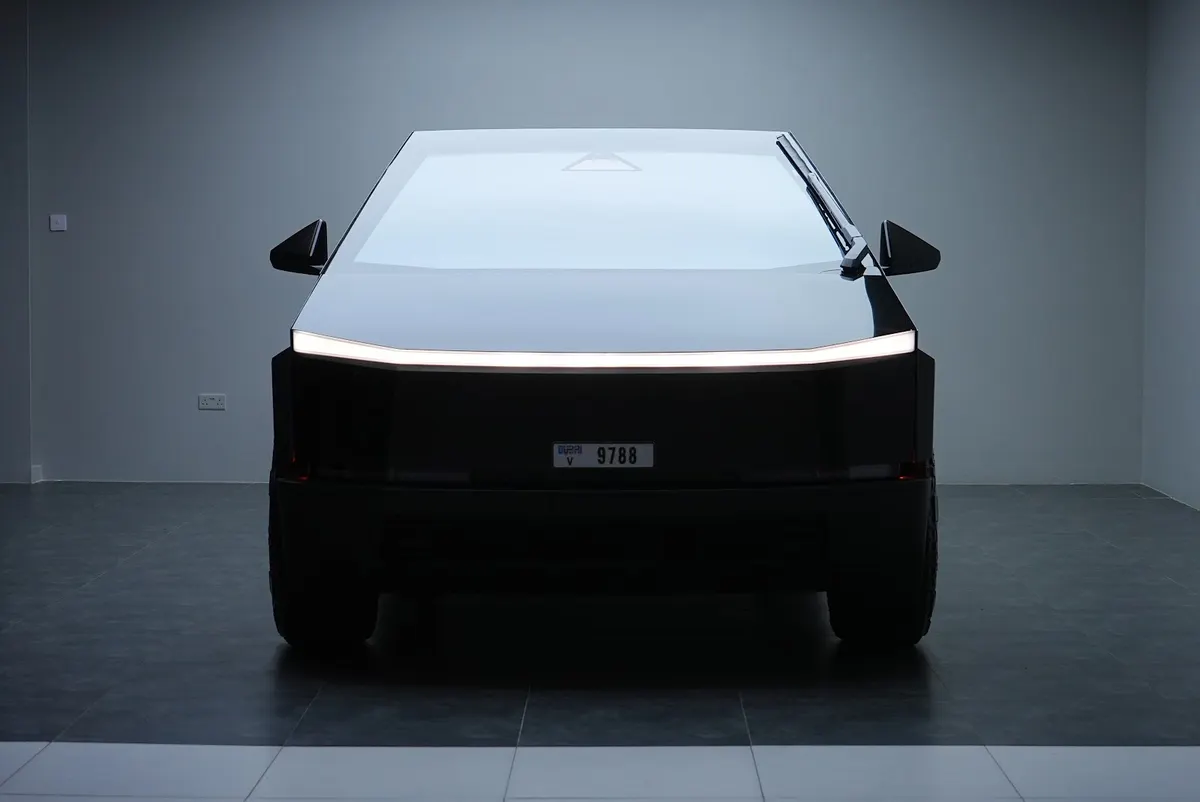 Tesla Cyberbeast Black