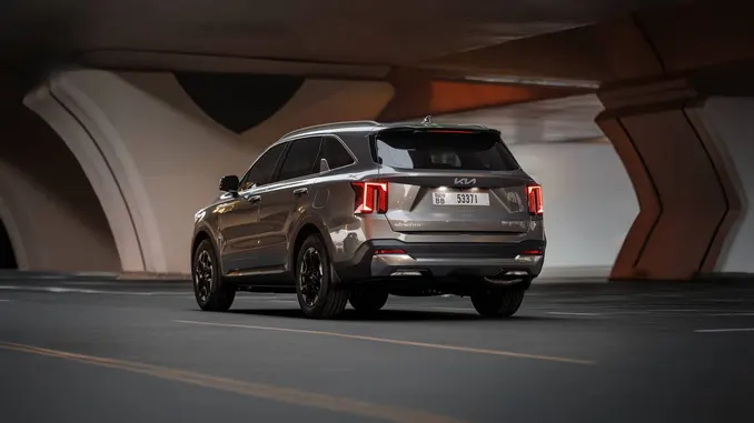 Kia Sorento Brown