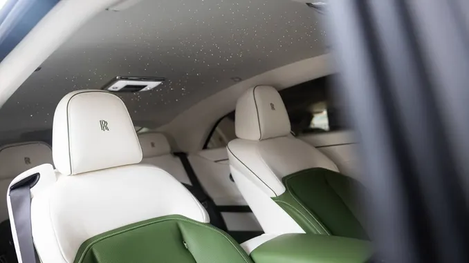 Rolls-Royce Spectre Green