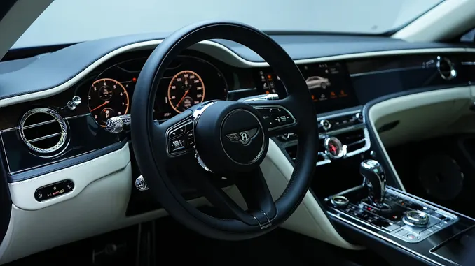 Bentley Flying Spur Black