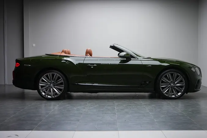 Bentley Continental GTC Green