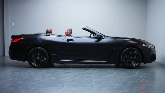BMW 840 Black