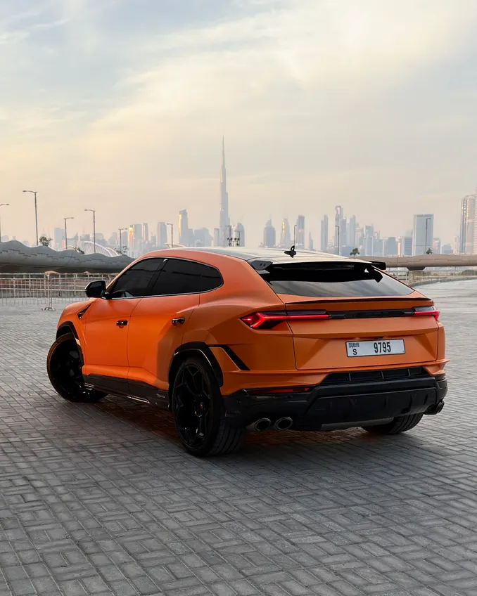 Lamborghini Urus Performante Orange