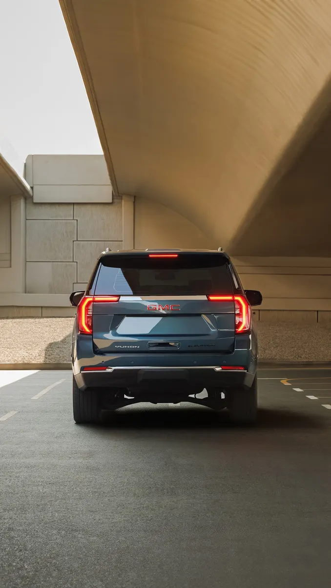GMC Yukon Denali Blue 2025