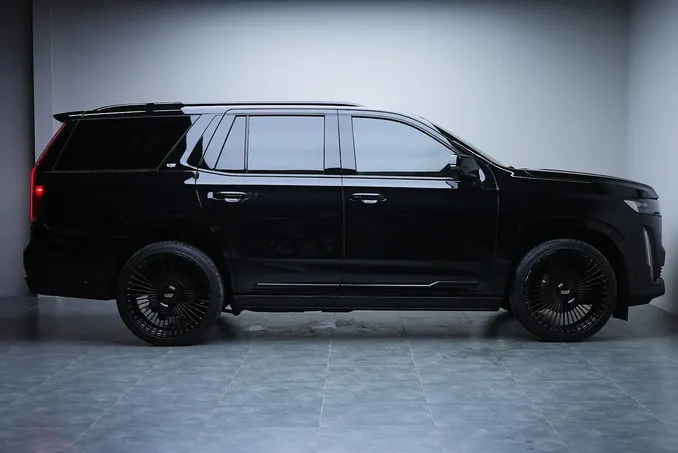Cadillac Escalade Platinum Sport Black