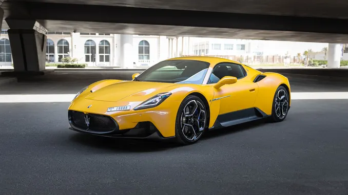 Maserati MC20 Yellow