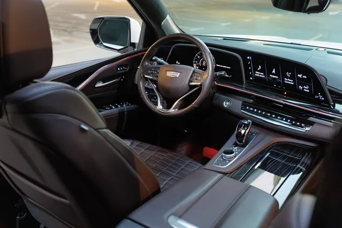 Cadillac Escalade V White