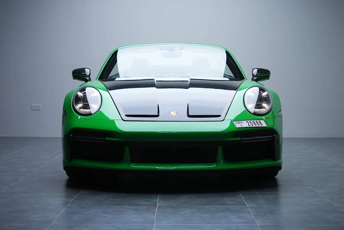 Porsche 911 Turbo S Green