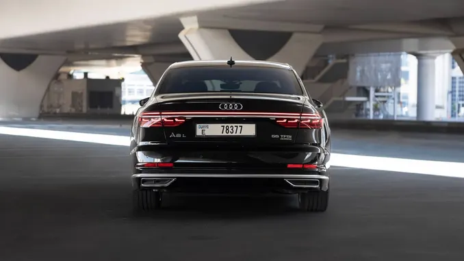 Audi A8 Black