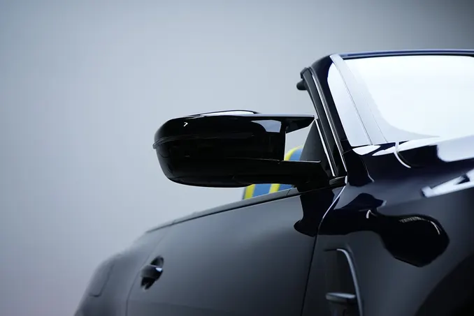 BMW M4 Convertible Blue